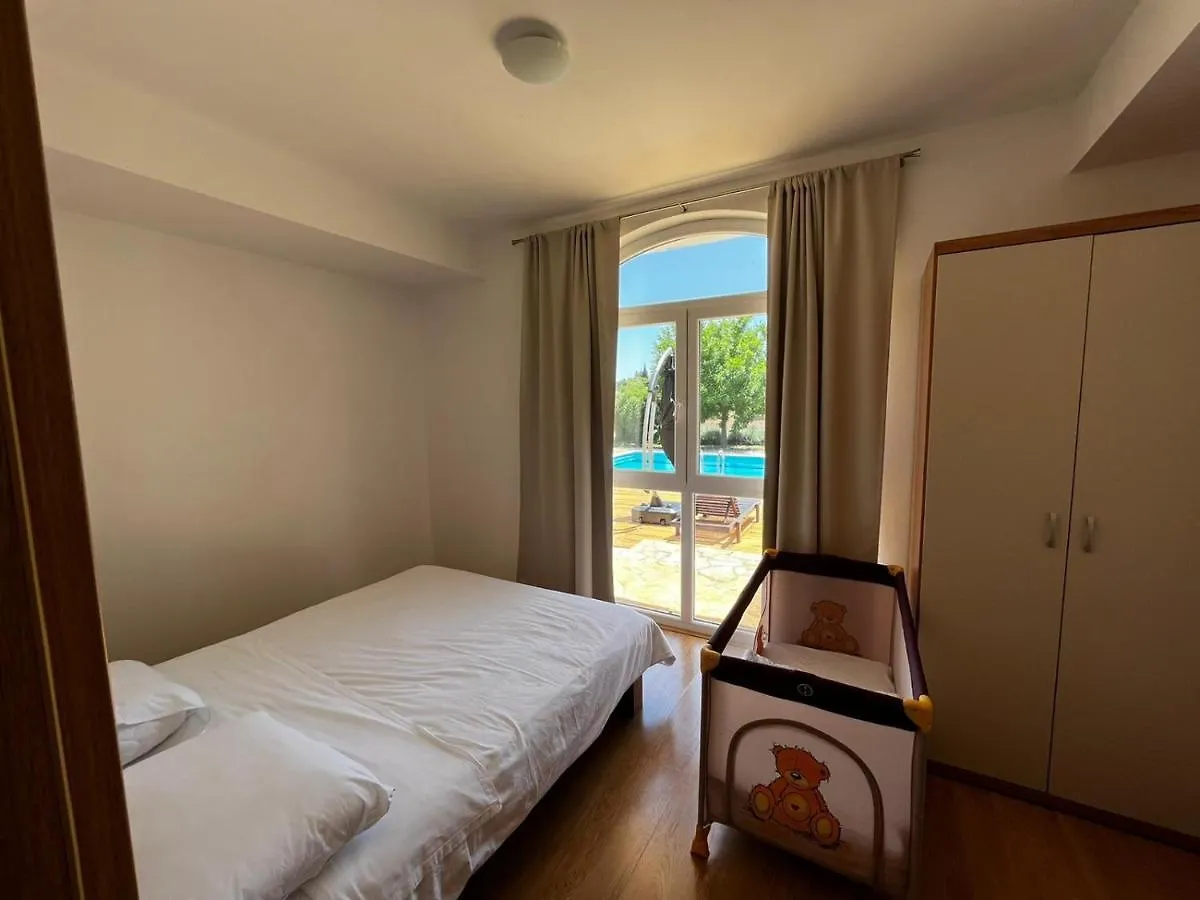Orange Tree Garden Apartamento Trogir